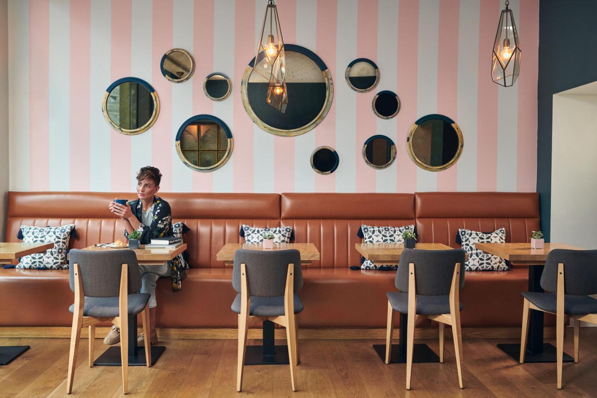 Indigo - Victoria Station By Ihg Отель